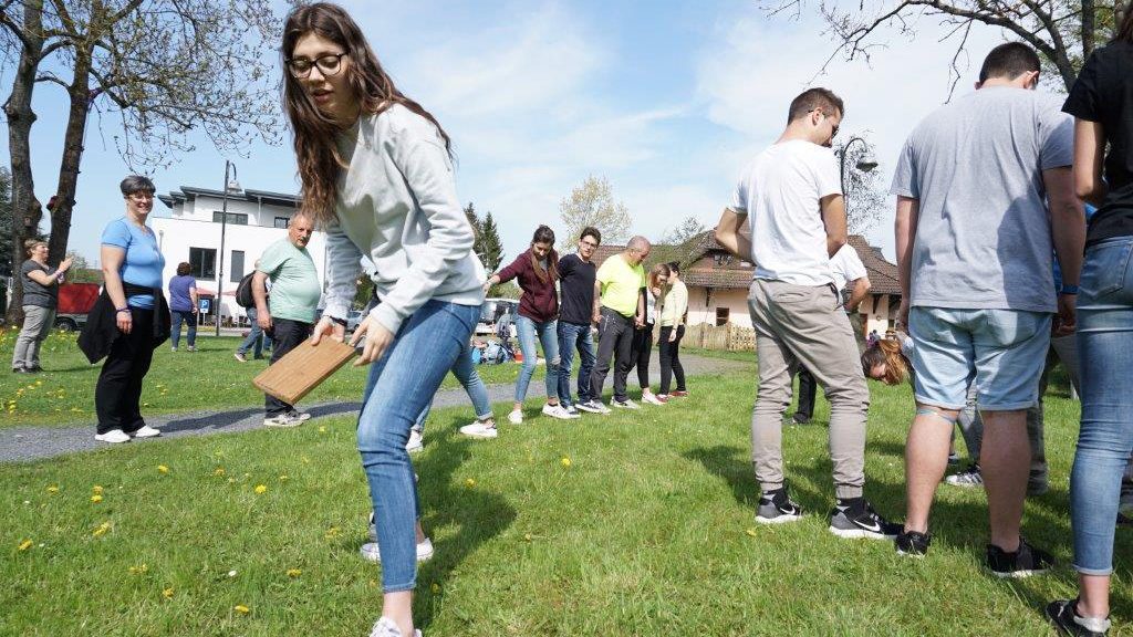 Italienische Reisegruppe im Spiel. Foto: Verbandsgemeinde Flammersfeld